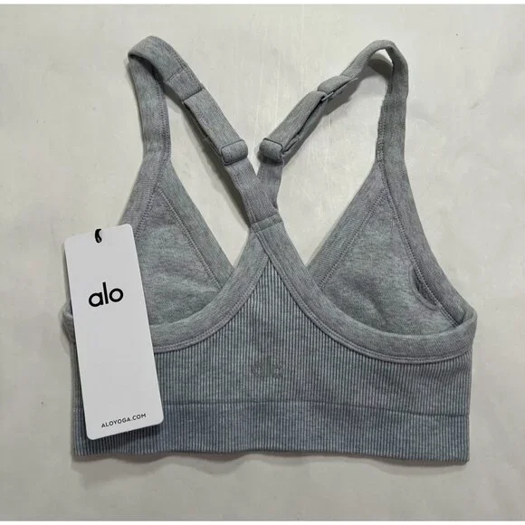 ALO Yoga Seamless Two Tone Rib Bra in Winter Frost Heather - Picture 3 of 6